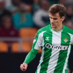 Dura respuesta de Llorente a Caparrós