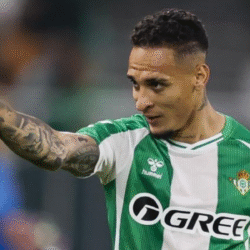 La decisión de Pellegrini con Antony para la Copa