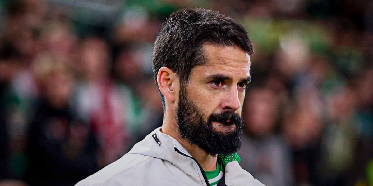 Isco en la previa de un partido con el Betis