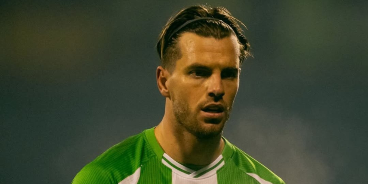 Lo Celso en el partido del Betis en Zagreb