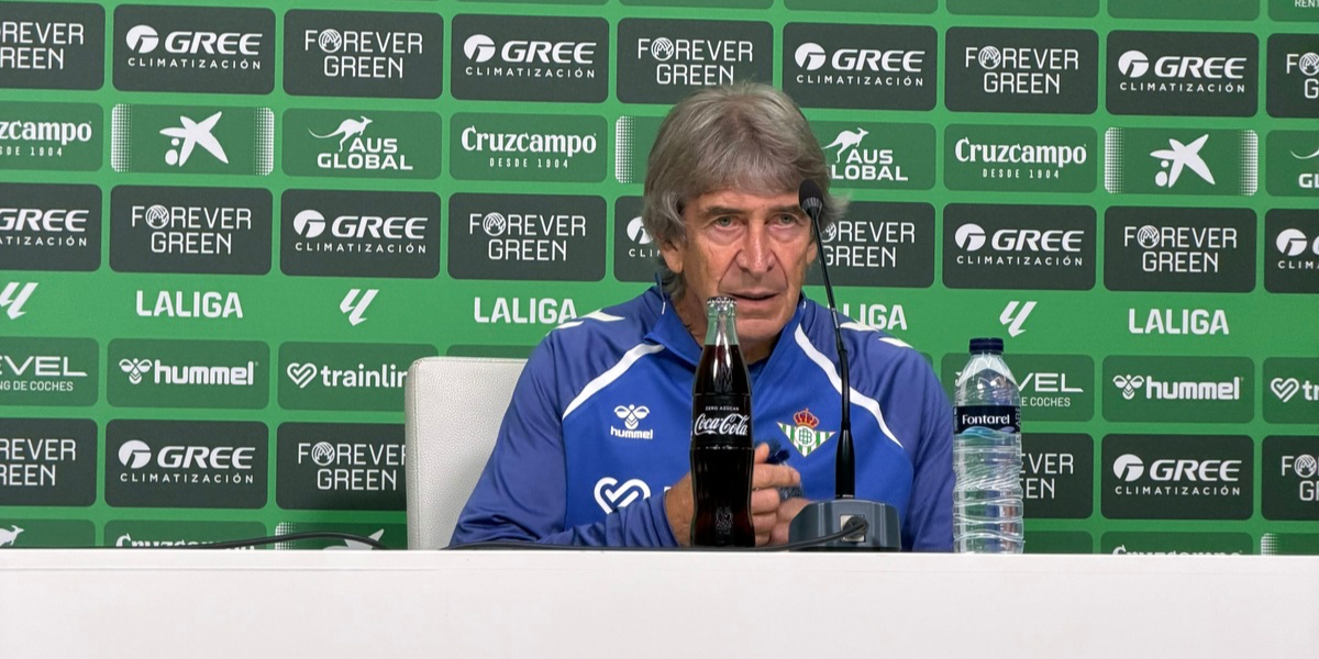 Rueda de prensa de Pellegrini previa al Murcia 