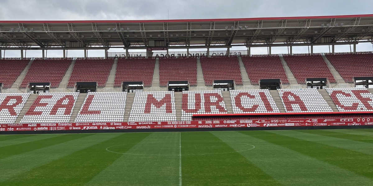 Estadio Enrique Roca, escenario del Murcia-Betis