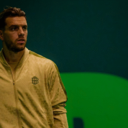 Lo Celso llegando a La Cartuja