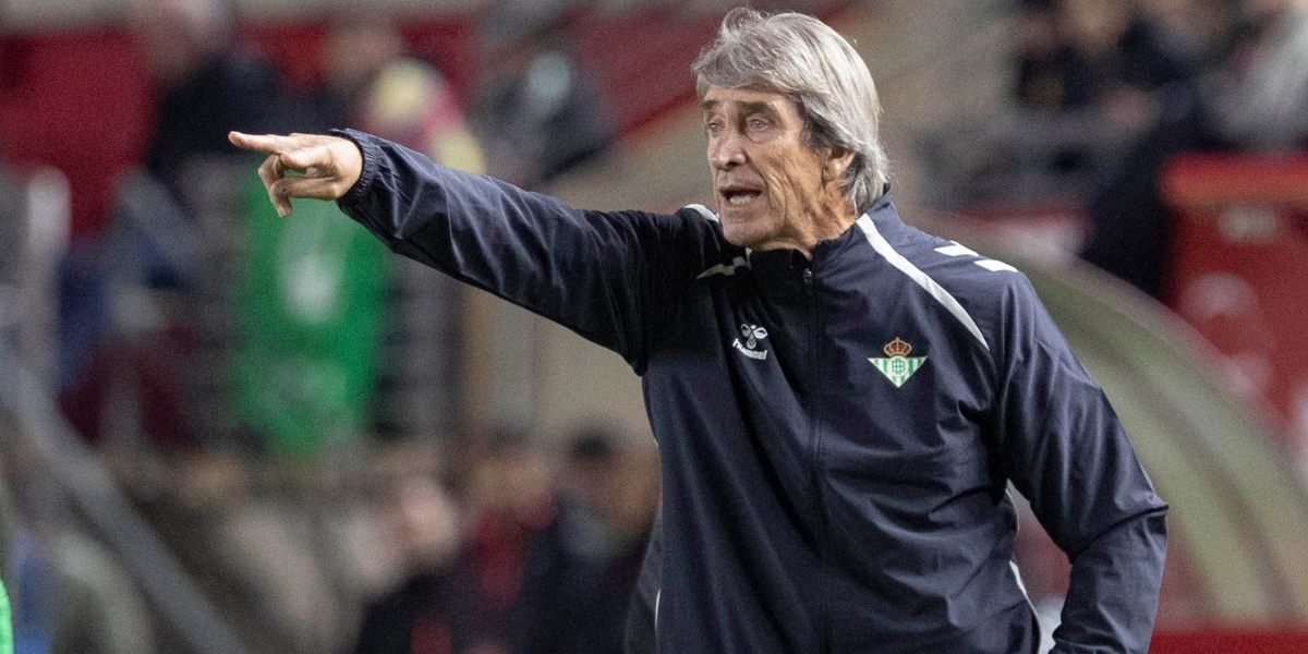 Pellegrini durante el Murcia-Betis
