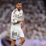 Ceballos en una acción de juego con el Madrid