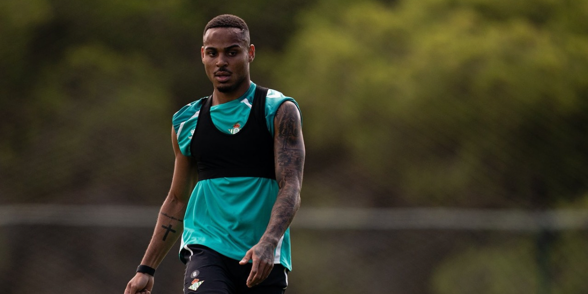 Natan durante la pretemporada del Betis