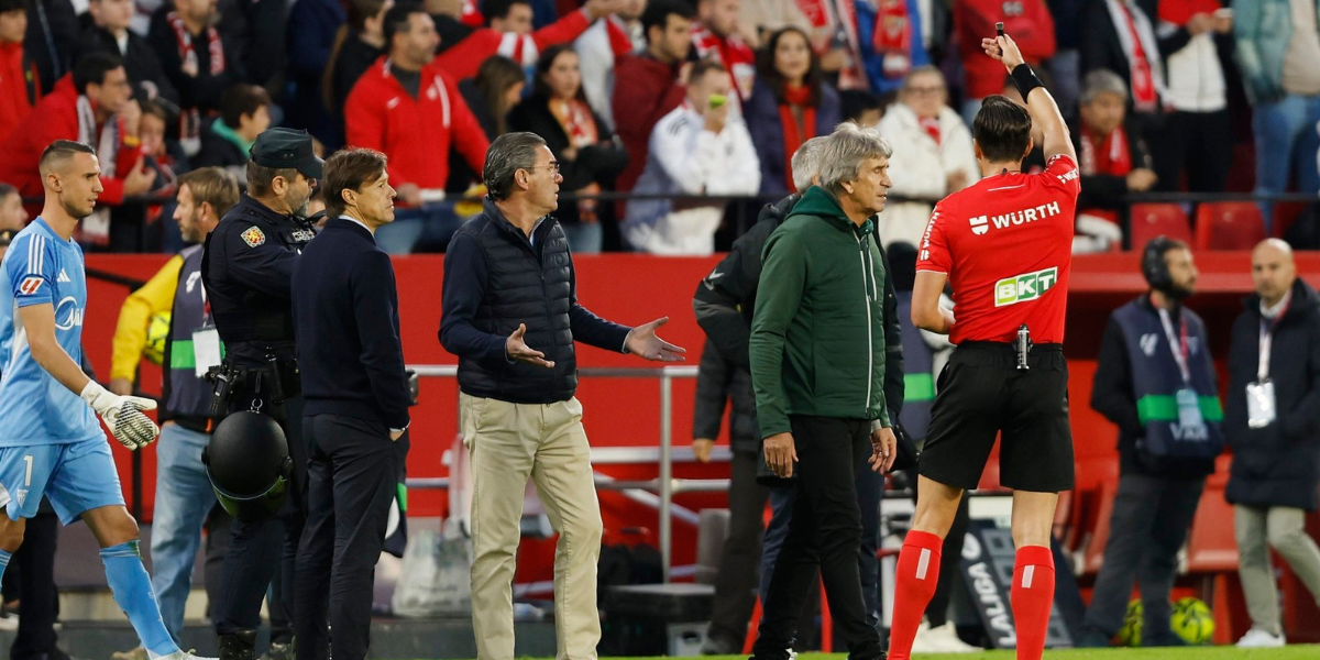 Duras sanciones al Sevilla tras el derbi