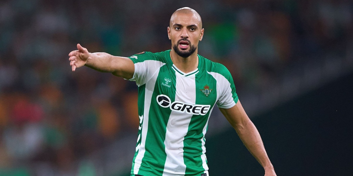 Amrabat en un partido del Betis