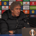 Manuel Pellegrini en la rueda de prensa tras la victoria del Betis en Zagreb