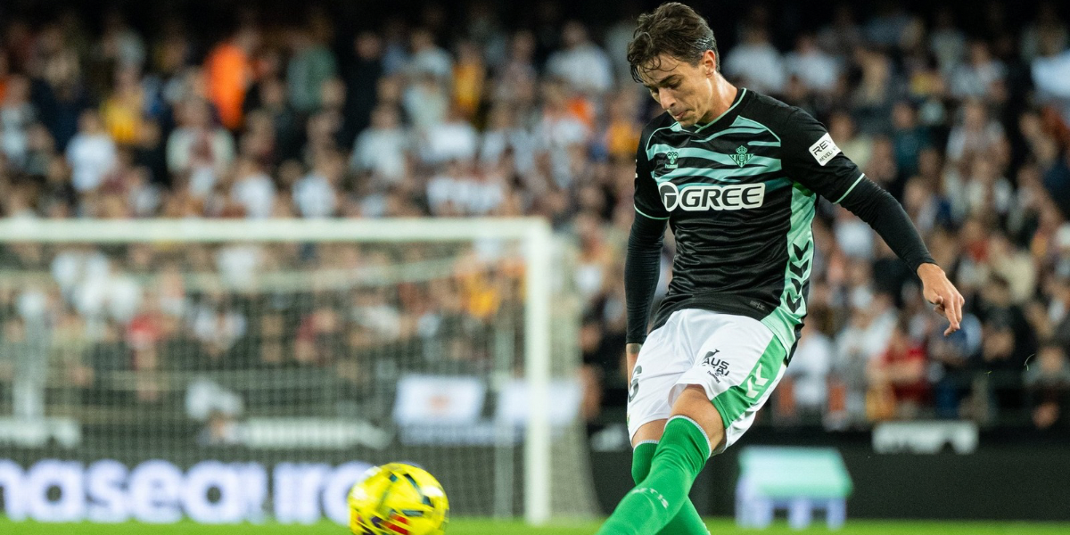 Valentín Gómez en el Valencia-Betis 