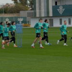 Entrenamiento del Betis previo al choque ante el Rayo