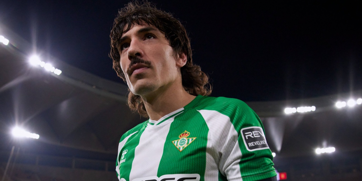 Héctor Bellerín tras un encuentro con el Betis en La Cartuja 