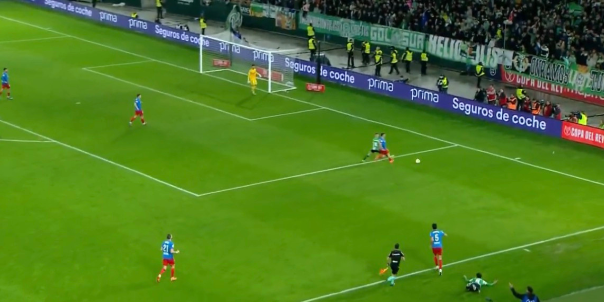 La jugada del segundo gol del Betis al Elche