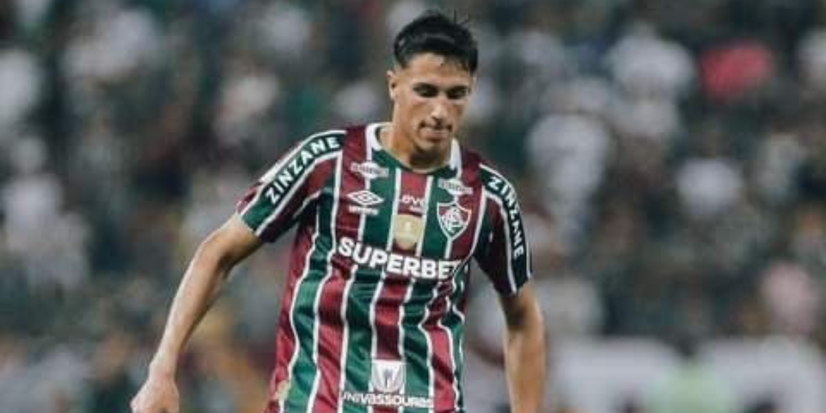 Facundo Bernal durante un partido con Fluminense 