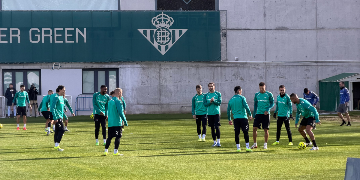 Entrenamiento del Betis previo al Villarreal