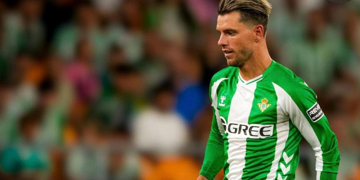 Lo Celso durante un partido del Betis en La Cartuja