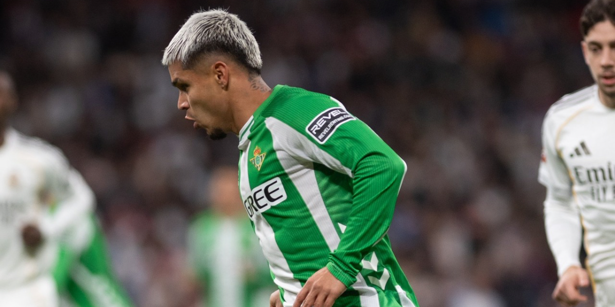 Cucho Hernández durante el partido ante el Madrid