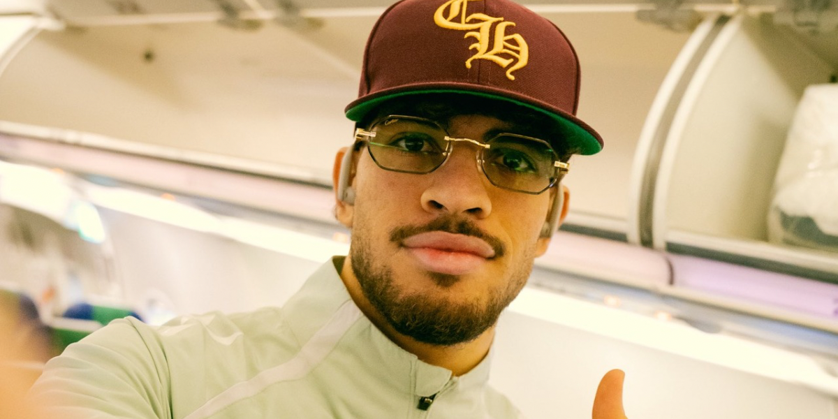 Abde, en el vuelo del Betis hacia Grecia