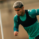 Cucho haciendo entrenamiento en solitario