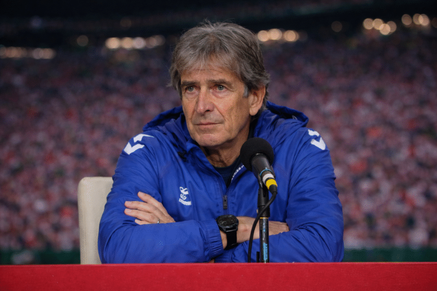 Pellegrini en rueda de prensa