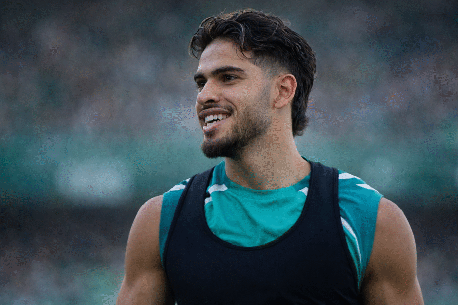 Abde durante un entrenamiento con el Betis