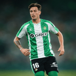 Valentín Gómez, durante un partido con el Betis