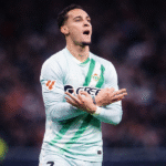 Antony celebrando su gol ante el Atlético de Madrid