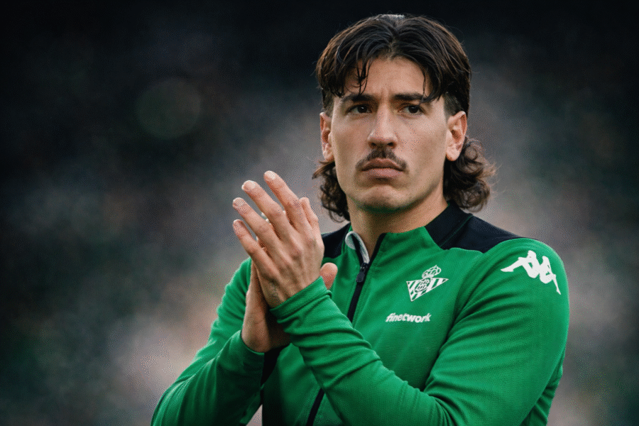 Bellerin, antes de un partido con el Betis