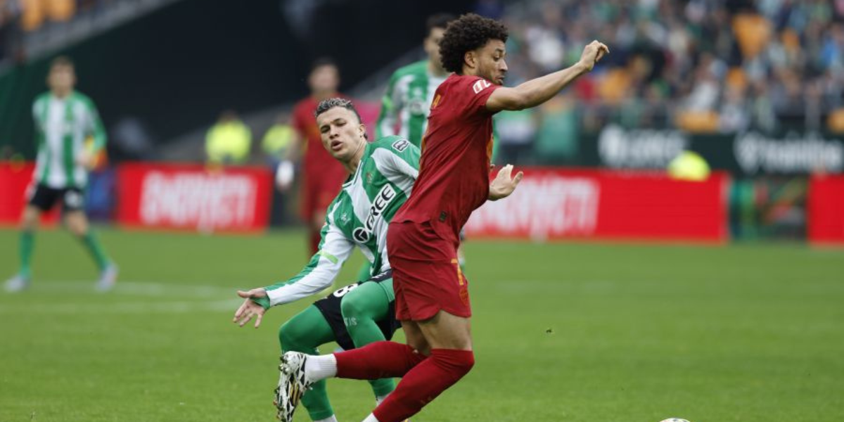 Deossa durante un lance del juego ante el Valencia