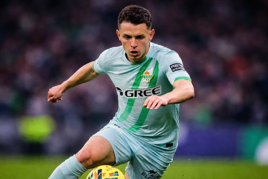 Fidalgo en su debut en Liga con el Betis