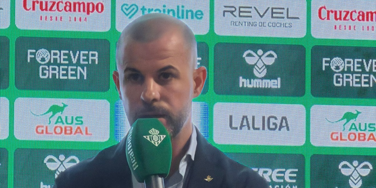 Intervención de Manu Fajardo en la presentación de Fidalgo