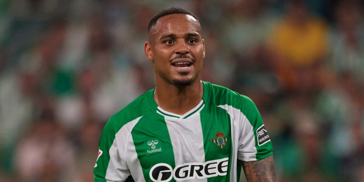 Natan durante un partido del Betis