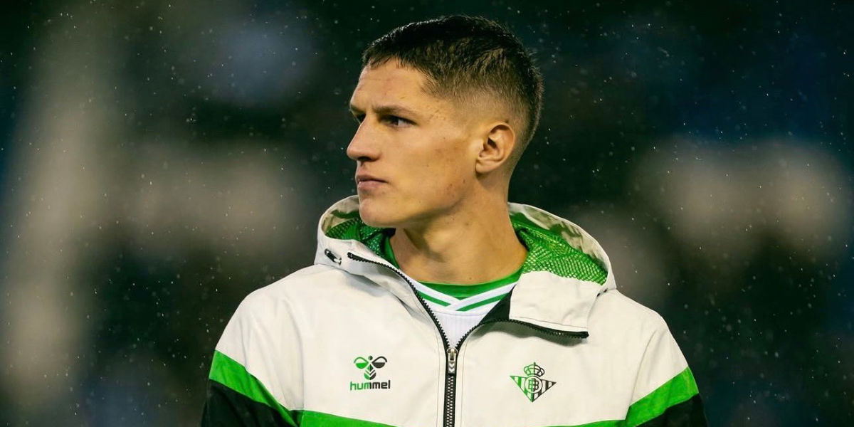 Sergi Altimira antes de un partido con el Betis