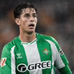 Valentín Gómez durante un partido del Betis