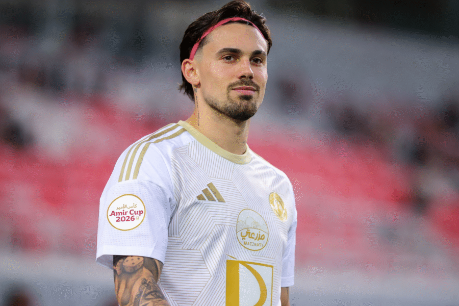 Rodri durante un partido en Qatar