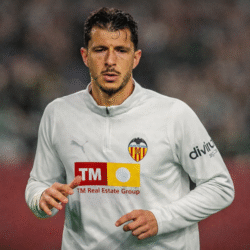 Guido Rodríguez durante un calentamiento