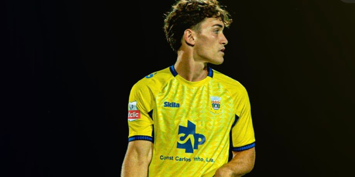 Mateo Flores durante un partido con el Arouca