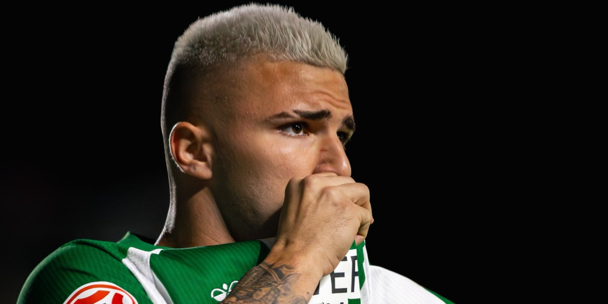 Pablo García en el derbi de filiales