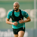 Amrabat en su vuelta al trabajo