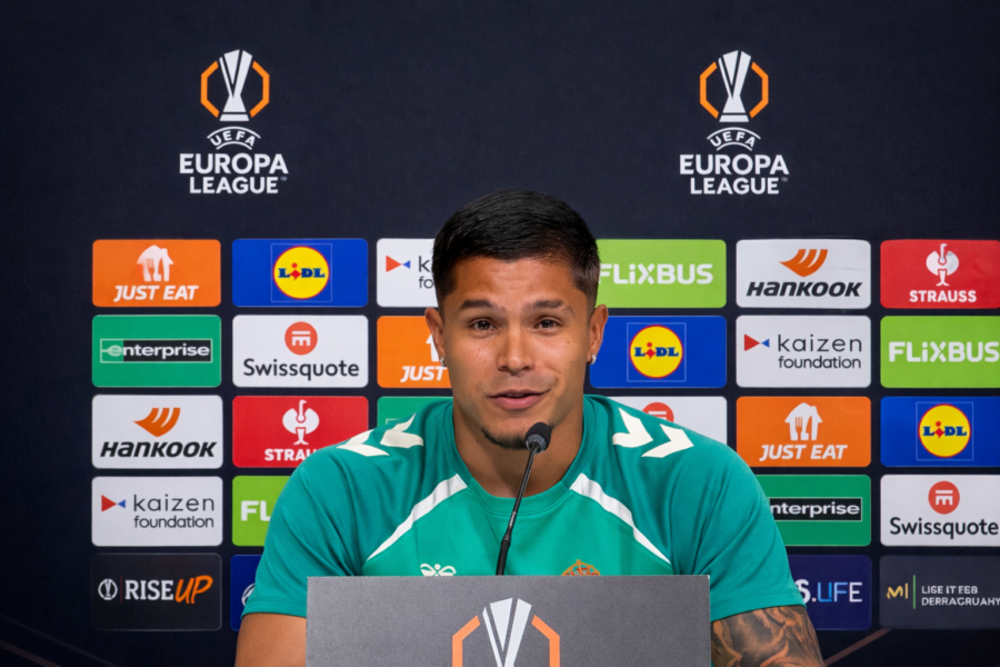 Rueda de prensa de Cucho Hernández