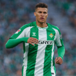 Deossa durante un partido con el Betis