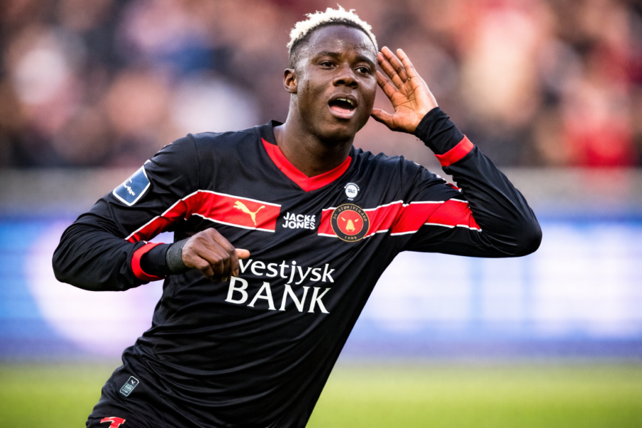 Franculino, delantero que interesa al Betis