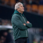 Pellegrini mostrando disconformidad