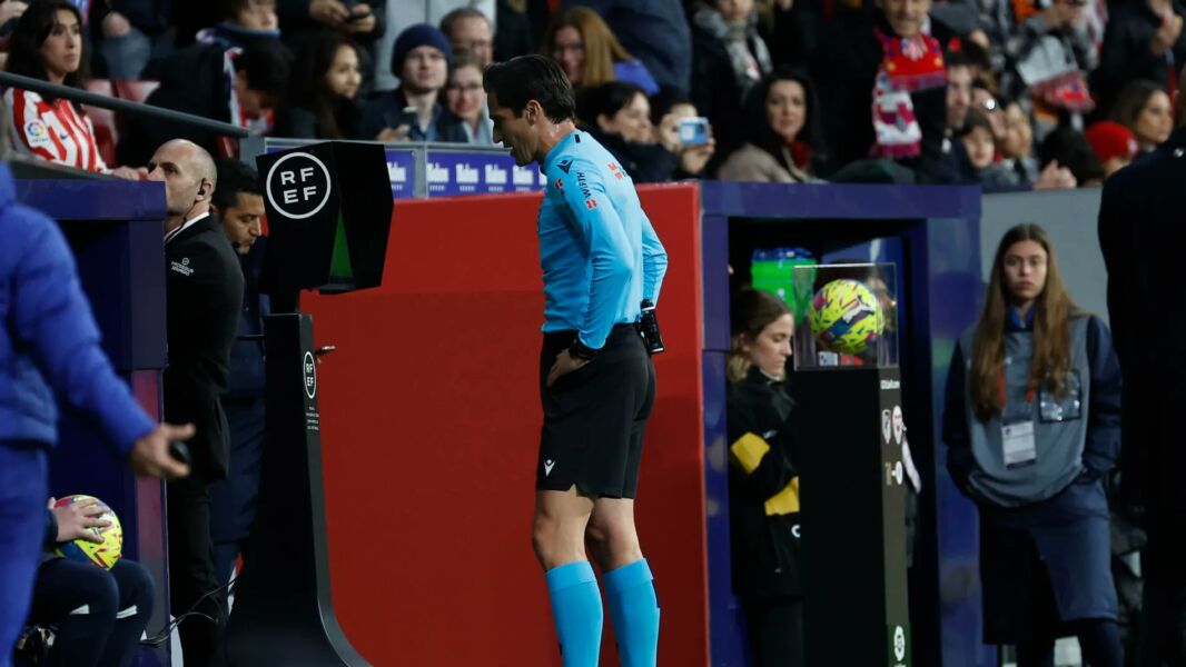 Revisión de VAR en España