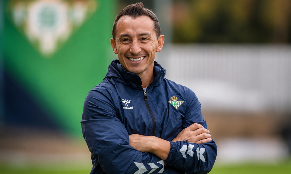 Guardado como técnico de la cantera bética