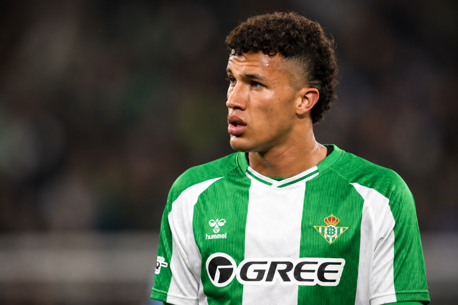Deossa durante un encuentro con el Betis