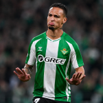 Antony celebrando un gol con el Betis
