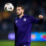 Marko Soldo durante un calentamiento con el Zagreb