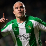 Pablo García celebrando un gol con el filial