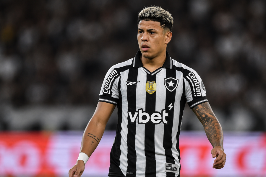Martins con la camiseta de Botafogo